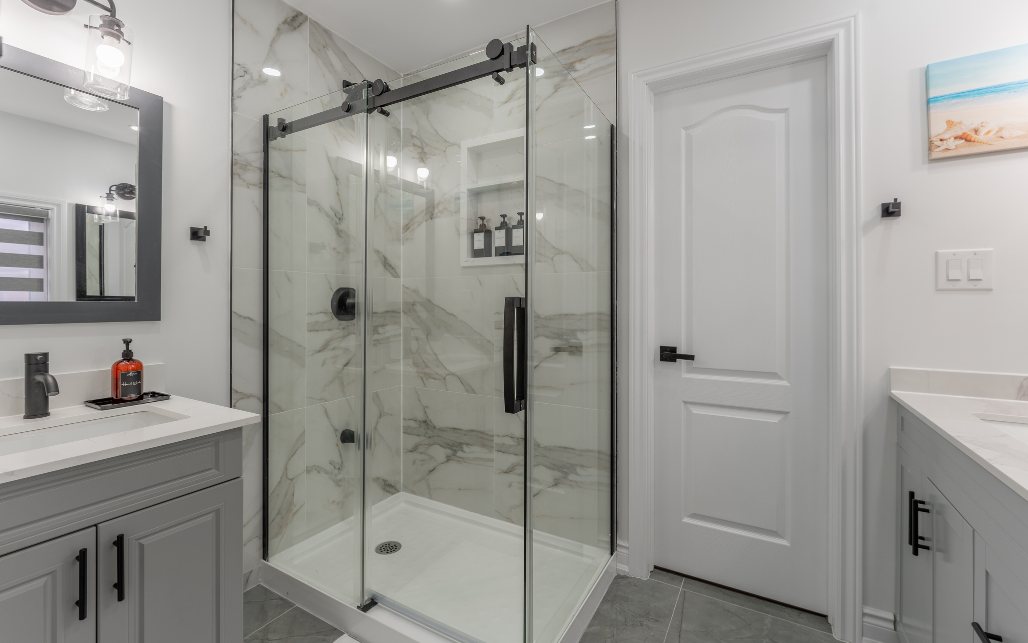Glass Walk-In Shower by Eagle Eye Home Renovations