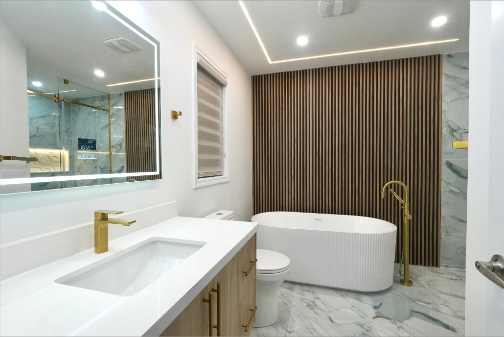 Freestanding-Tub Ensuite by Eagle Eye Home Renovations
